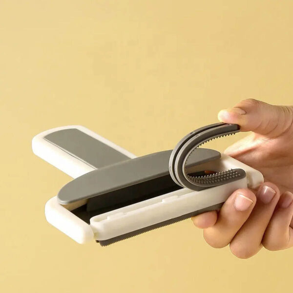 GA1691---Plastic Clothes Lint Remover - Image 2