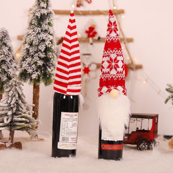 GA7010---Christmas Gnomes Wine Bottle Cover - Image 3